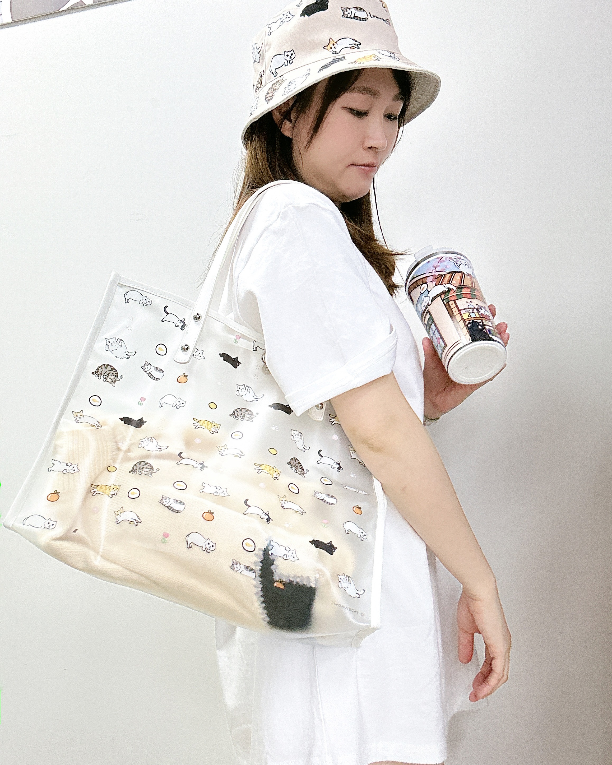 406D44A4-1D5A-471C-B7D1-990F86B1DEEF