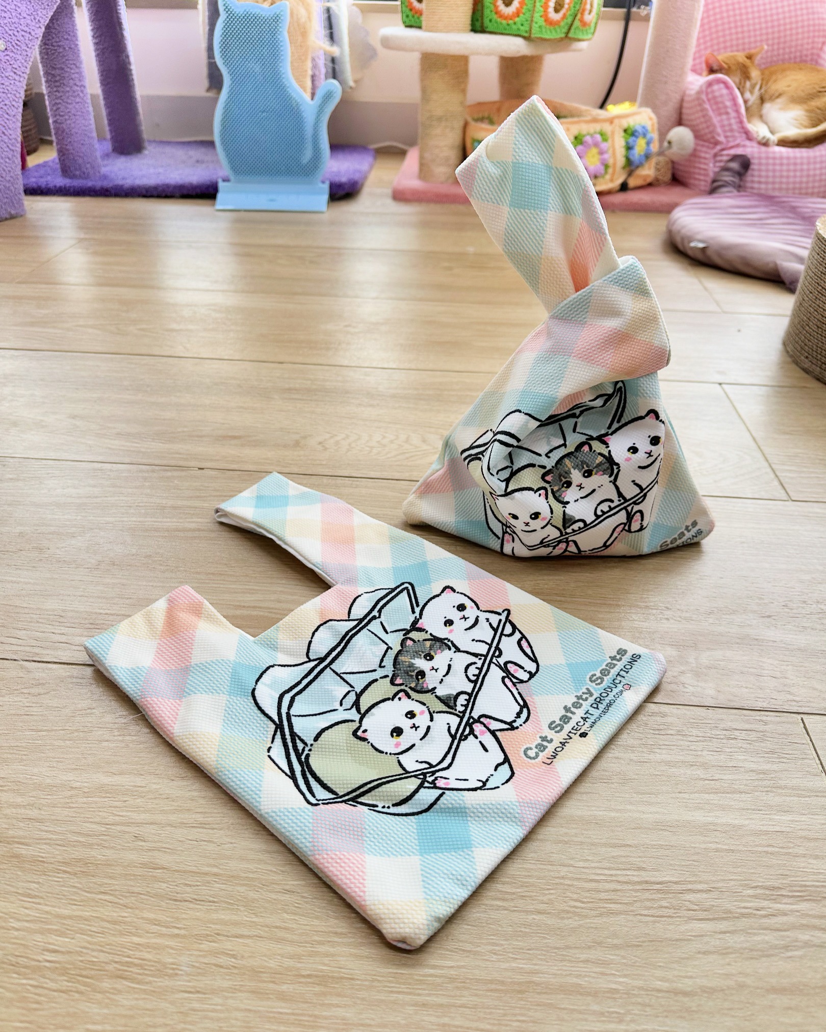 55185BD2-8923-4F52-A1A4-682E70037727