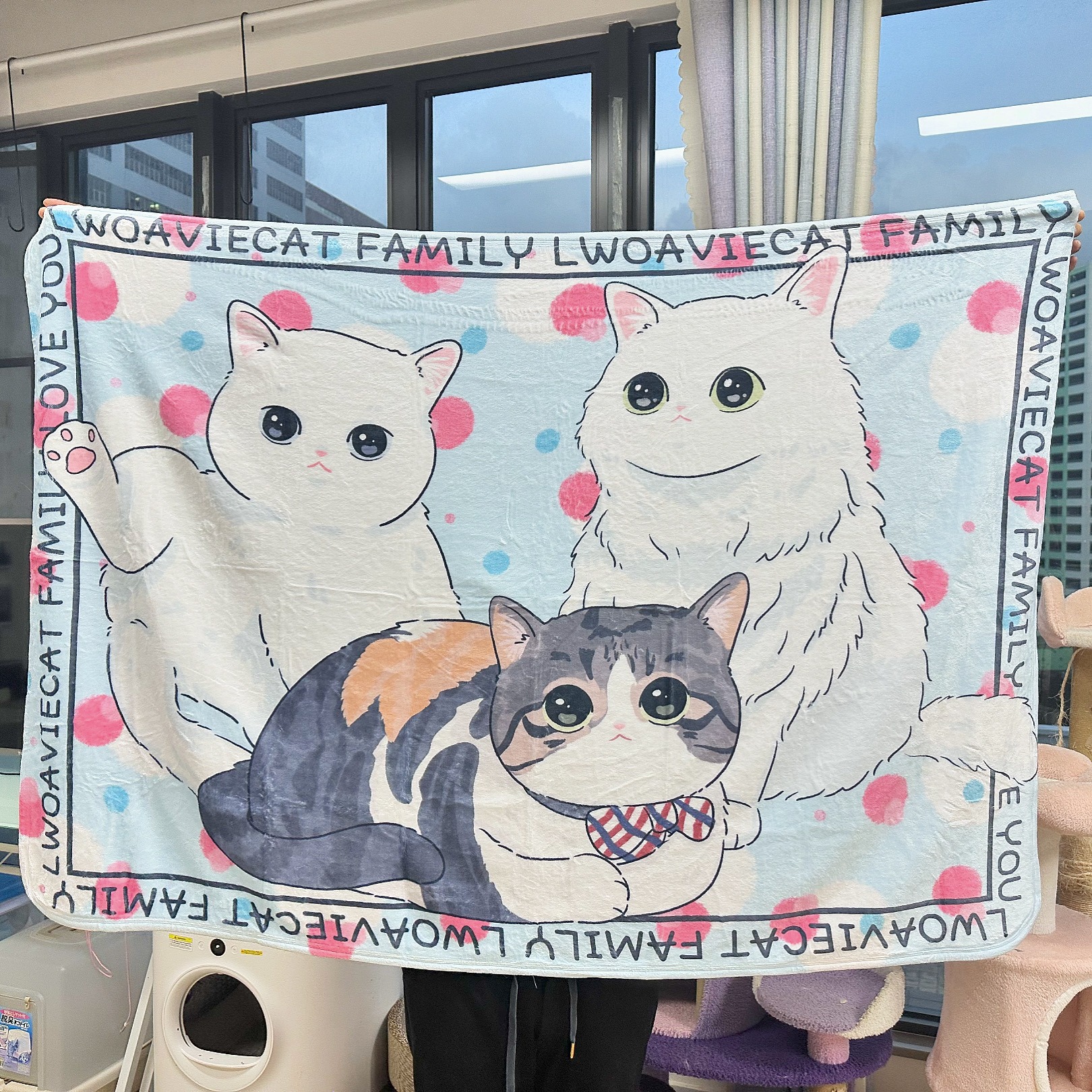 BB95CE0E-0AF6-4F7F-AF40-4351844FA535